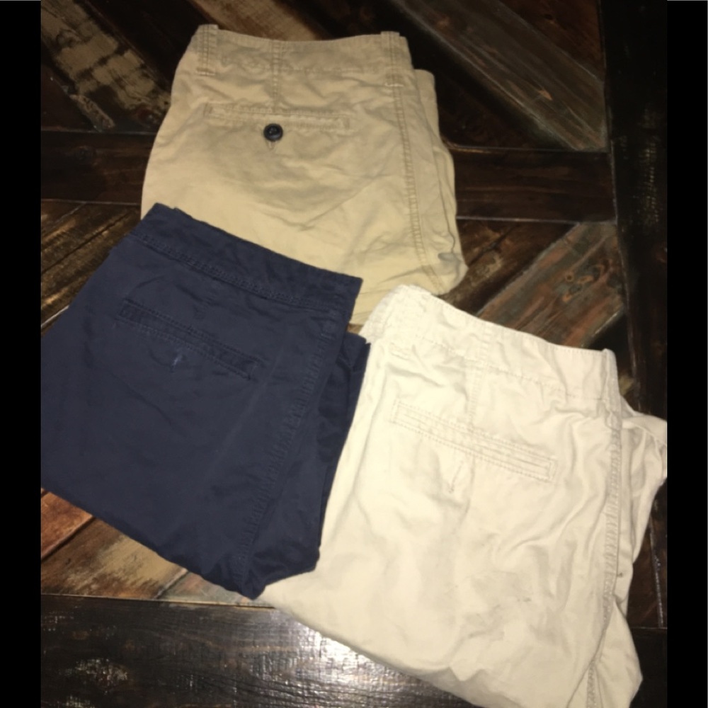 3 Pairs Aeropostale Shorts Sz 34
